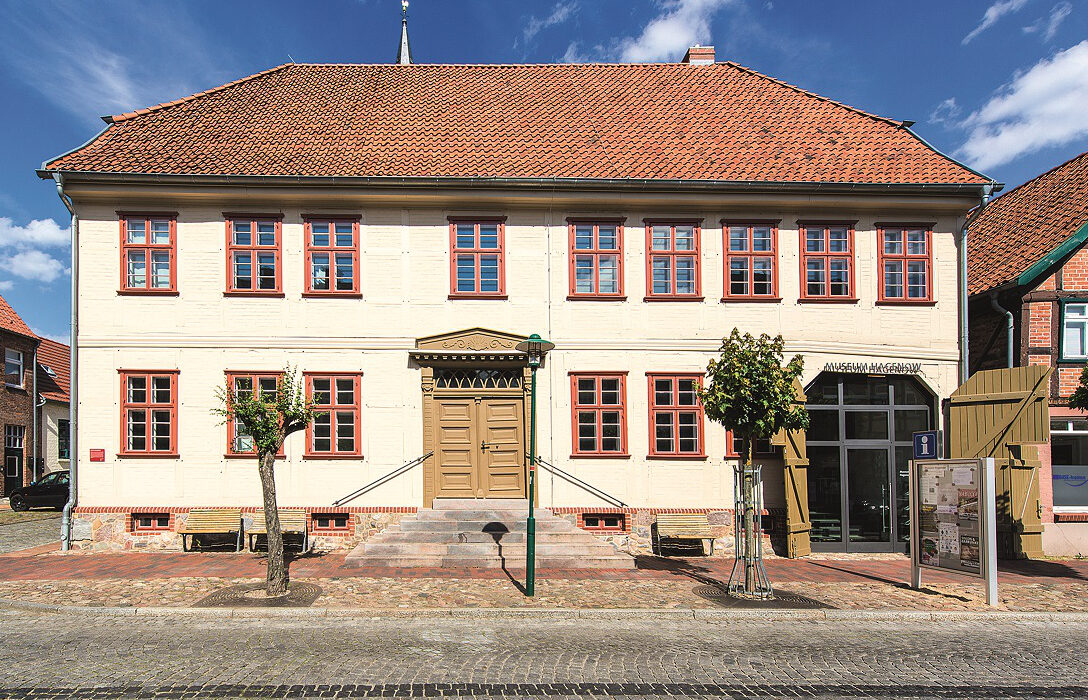 Museumsgebäude / Ansicht / Fassade